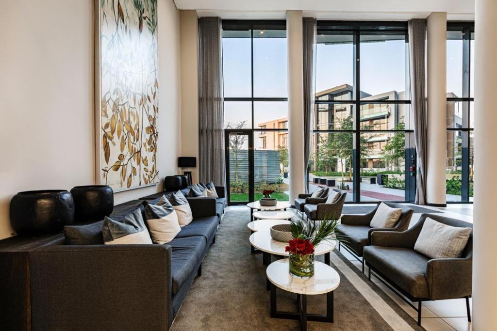 Menlyn Maine Residence Unit 1419 Pretoria-Noord Kültér fotó